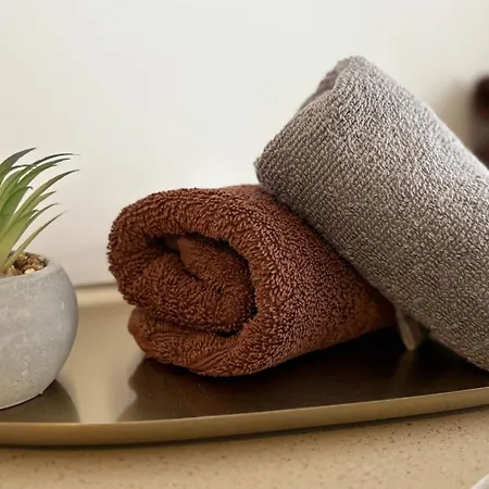 - Schwaan Apartment *